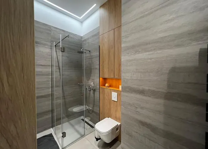 Cozy Family Friendly Bestlocation 90sqm Lejlighed *